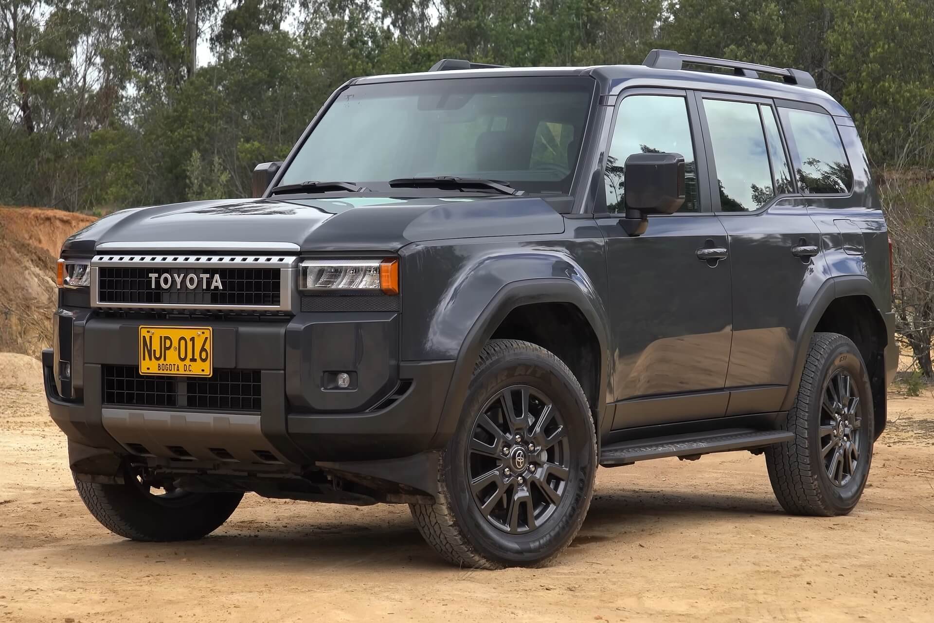 2025 Toyota Highlander Prado 2.4 TXL