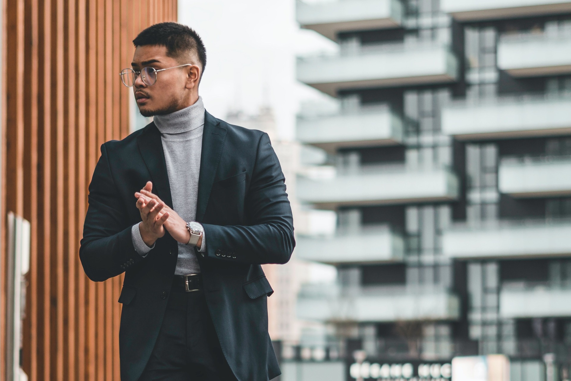 casual dress black male Smart vs. Business Casual for Men Sparkling Green Off-shoulder Beaded size:X-Large collection_men_relaxed Business Button closure