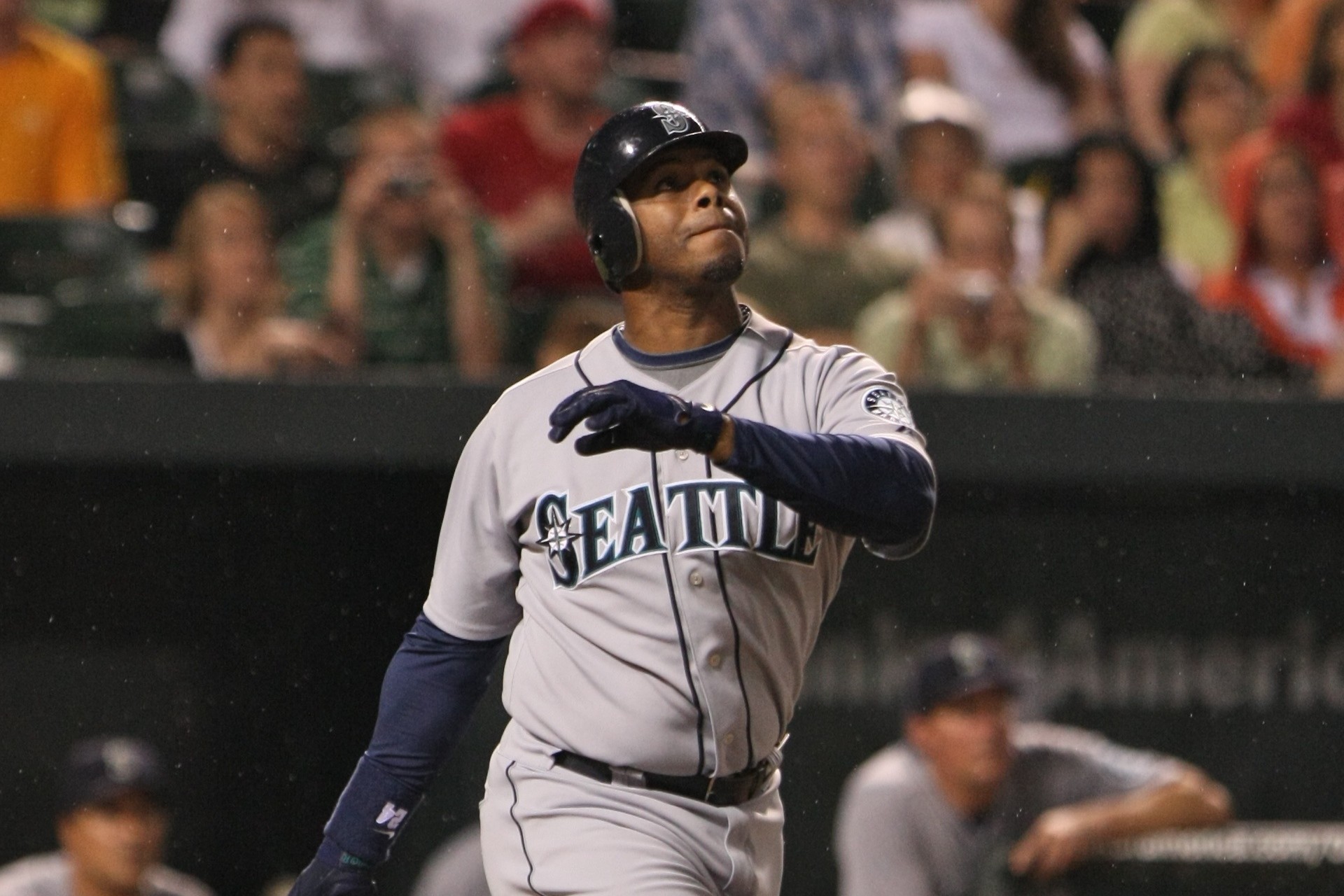 Ken Griffey Jr. watching a home run