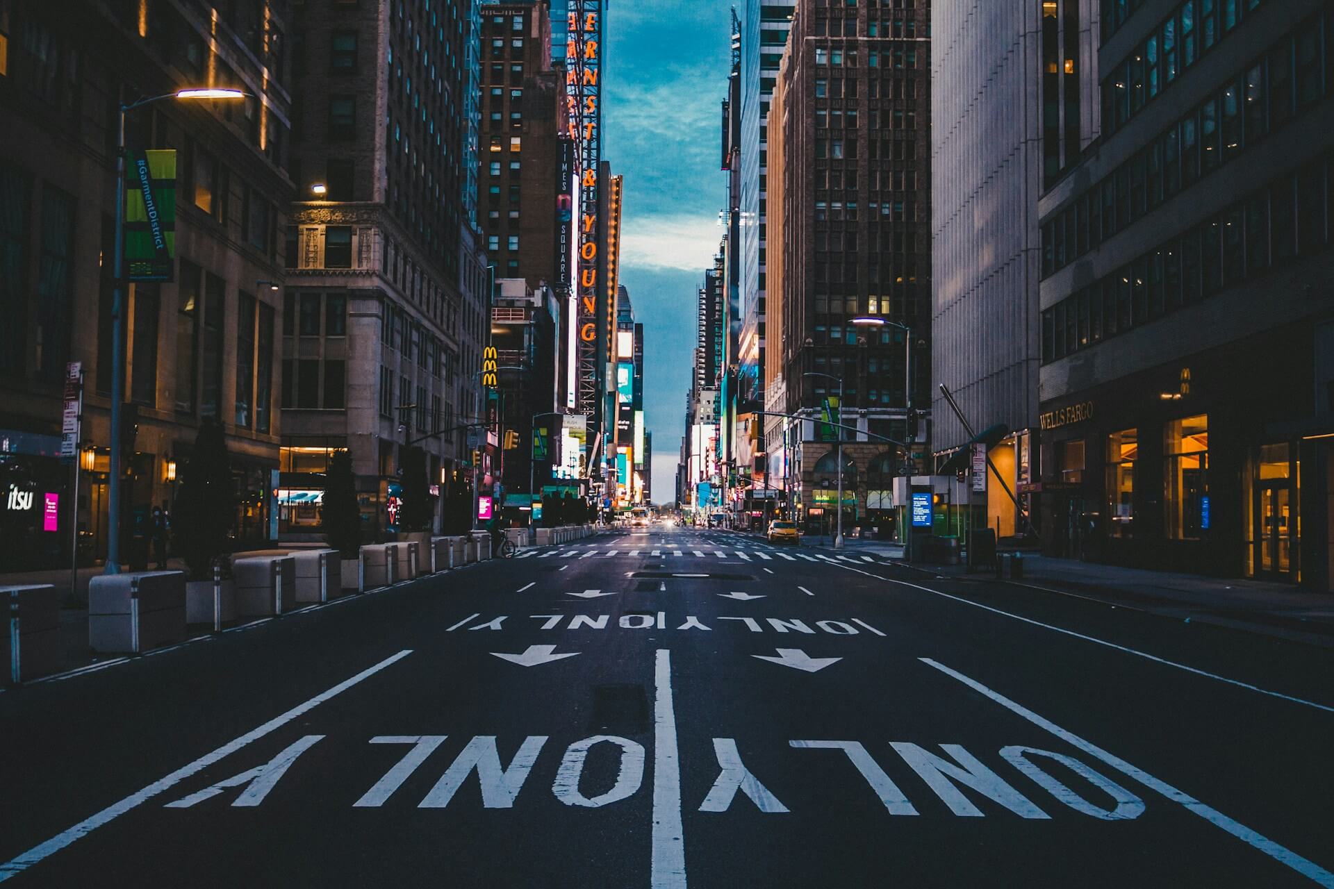 A deserted Times Square during a coronavirus lockdown