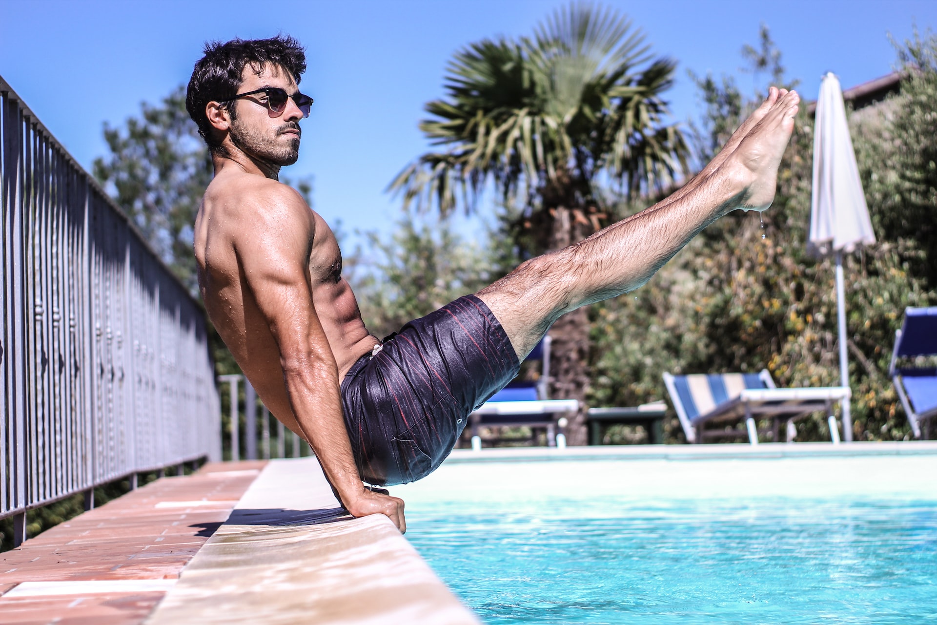Bathing Muscle 4 Swimming Workouts to Build Muscle - Modded