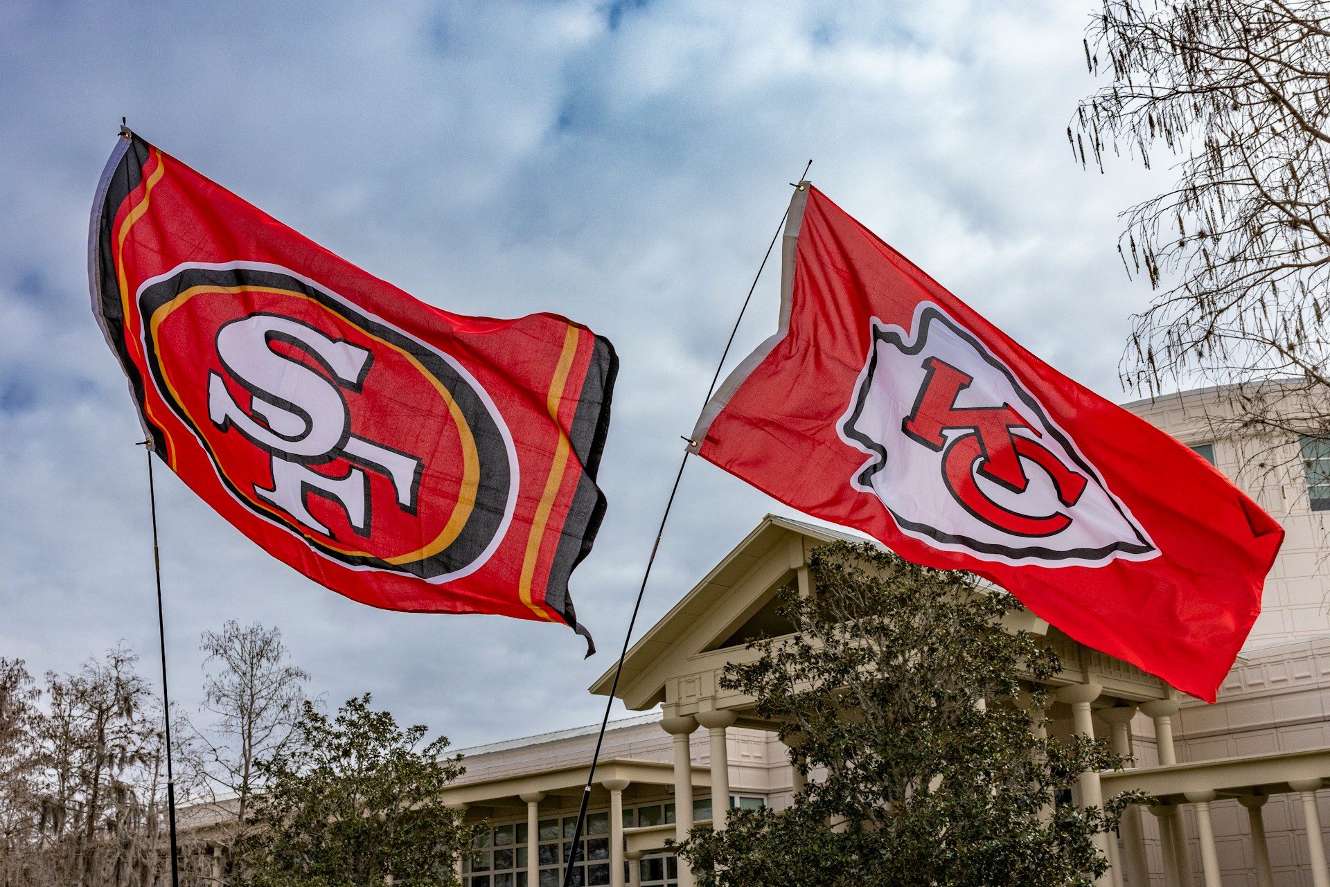 SF and KC football flags