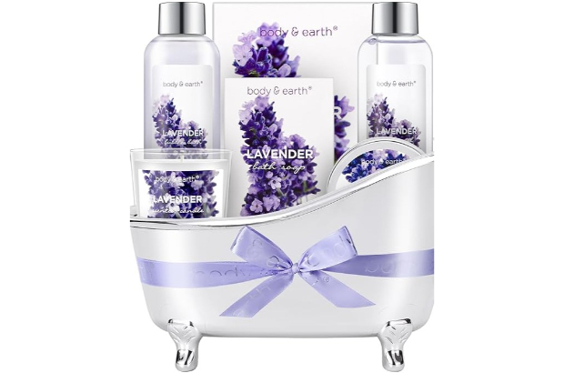 Body & Earth Gift Set for Women