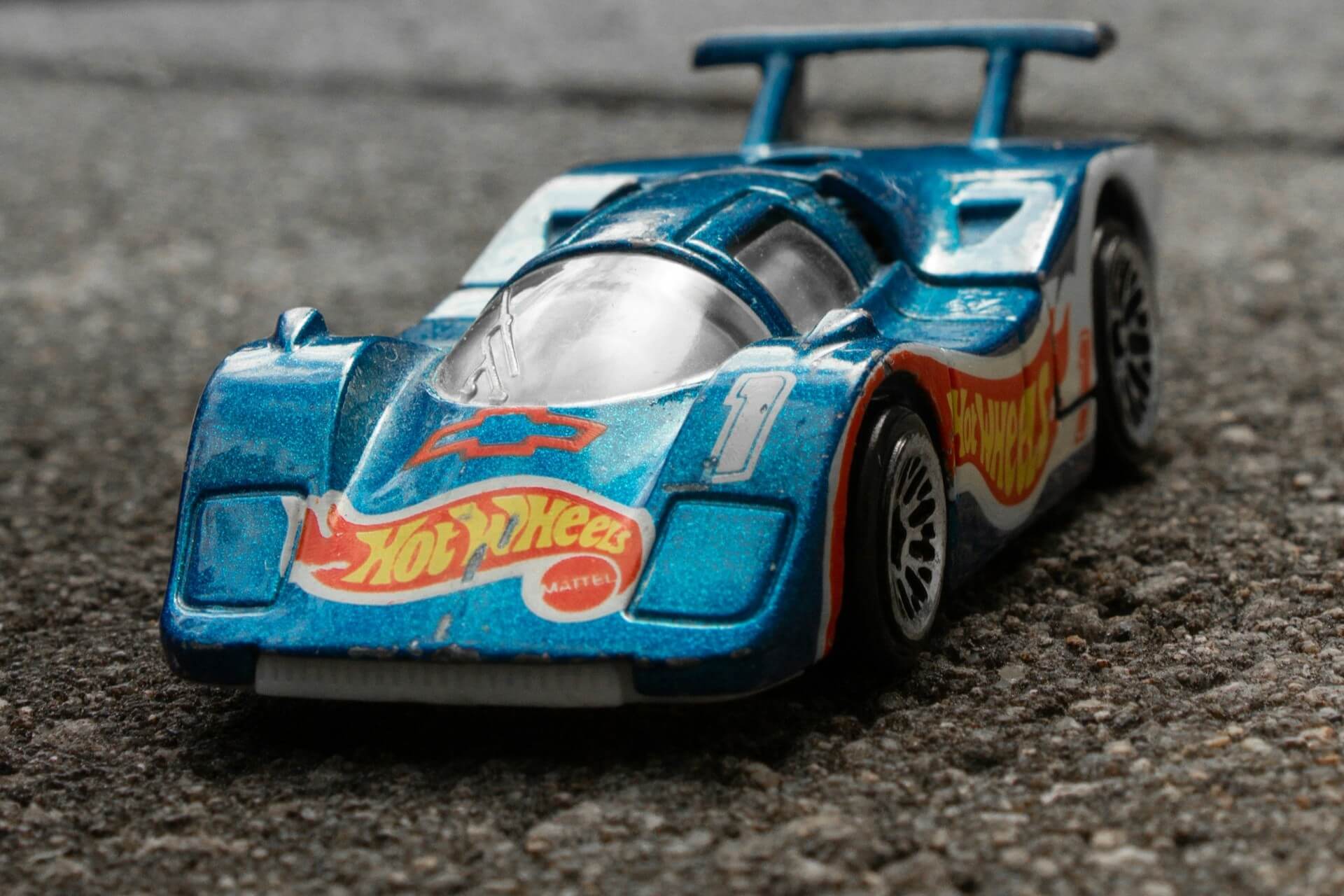 blue Hot Wheels car