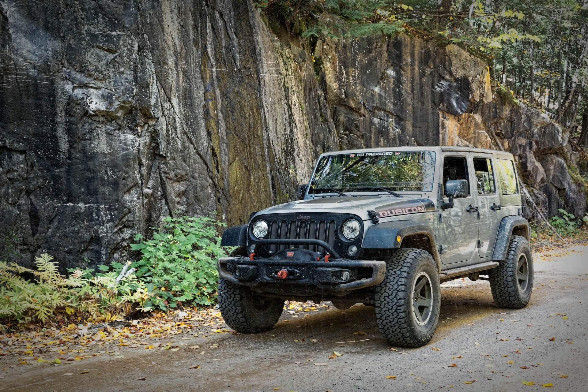 Grey Jeep Wrangler Rubicon