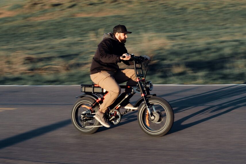 E-bikes augment the rider’s power, making it easier to climb hills, fight wind and travel further.