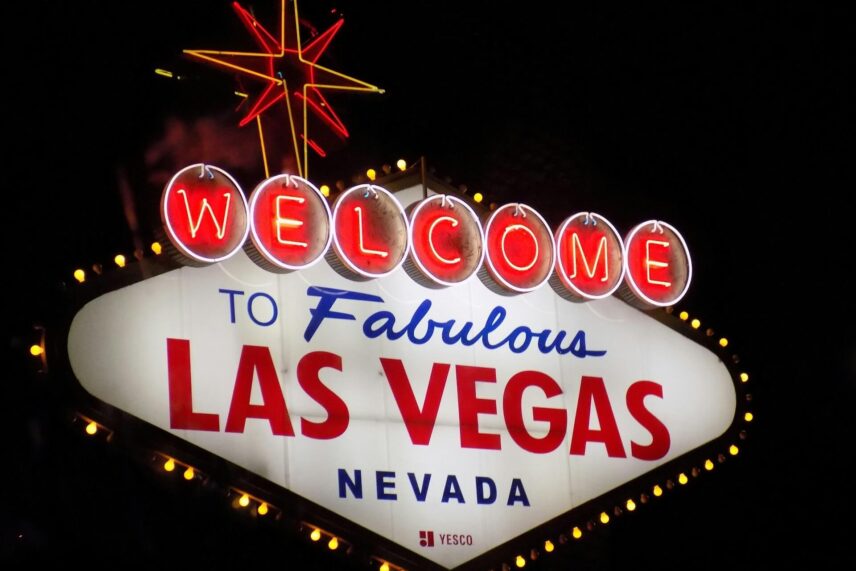Las Vegas welcome sign