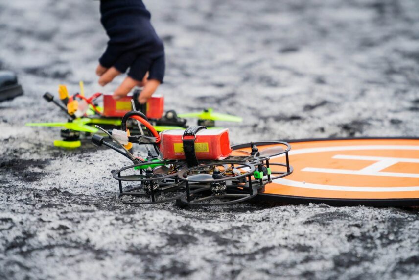 FPV racing drone