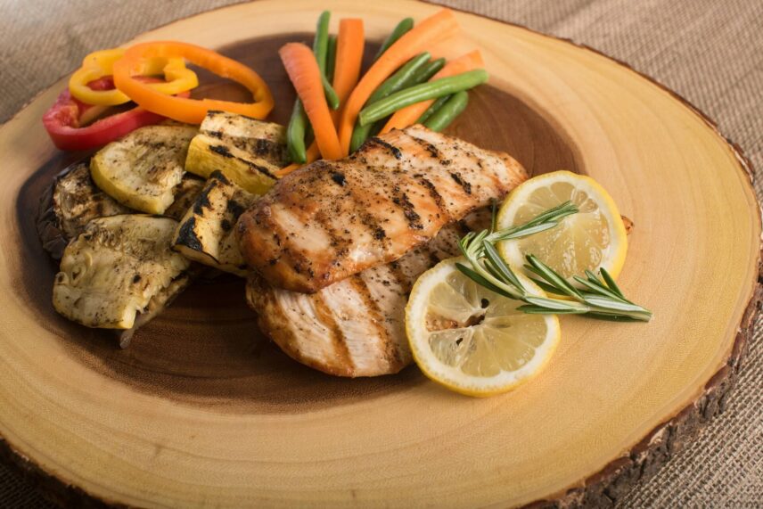 meal with chicken and carrots