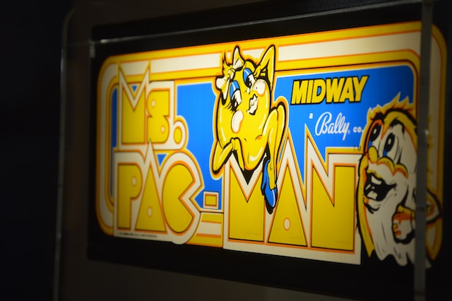 Ms. Pac-Man sign. 