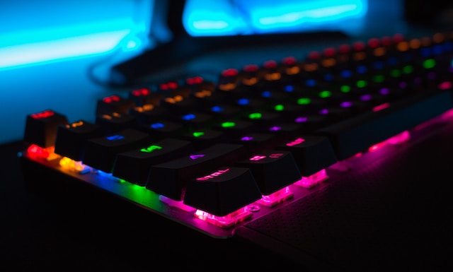 RGB backlit keyboard. 