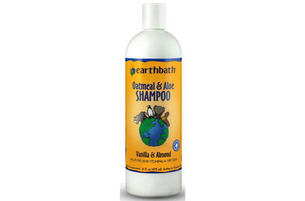 9. Earthbath Oatmeal and Aloe, Vanilla and Almond Pet Shampoo